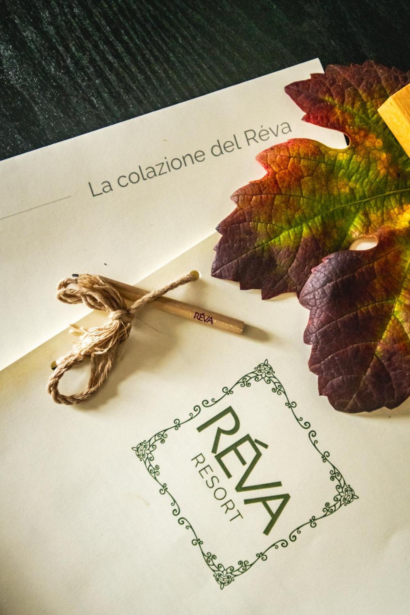 Reva Resort Monforte D'Alba Exterior photo