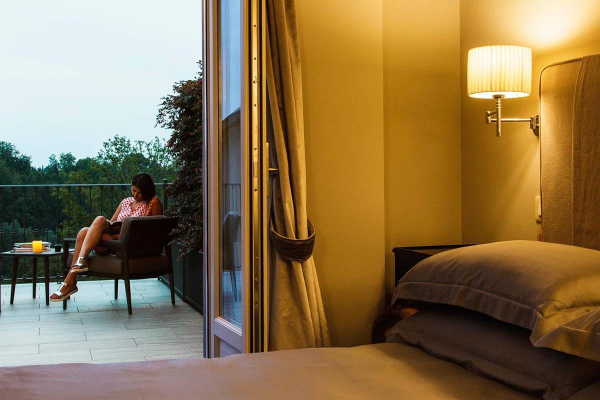 Reva Resort Monforte D'Alba Exterior photo